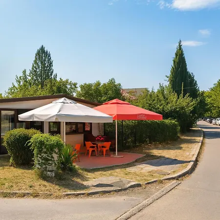 Daire Cozy Nest With Glass Veranda Varna