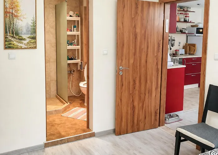 Cozy Nest With Glass Veranda Lejlighed